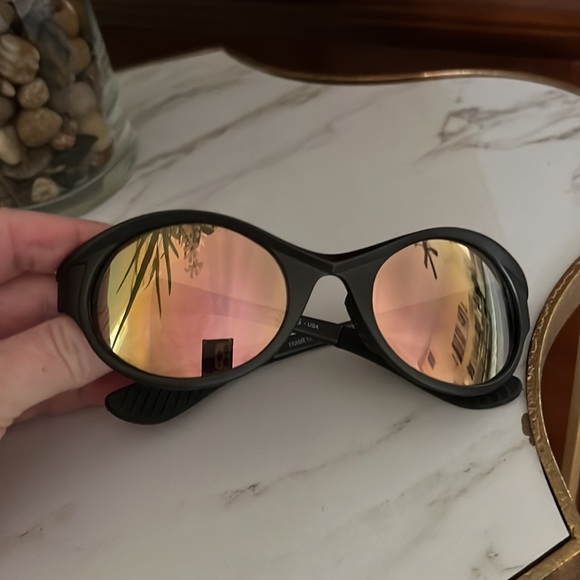 Gargoyles vortex sunglasses - Picture 3 of 9